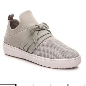 Steve Madden lancer sneaker gray